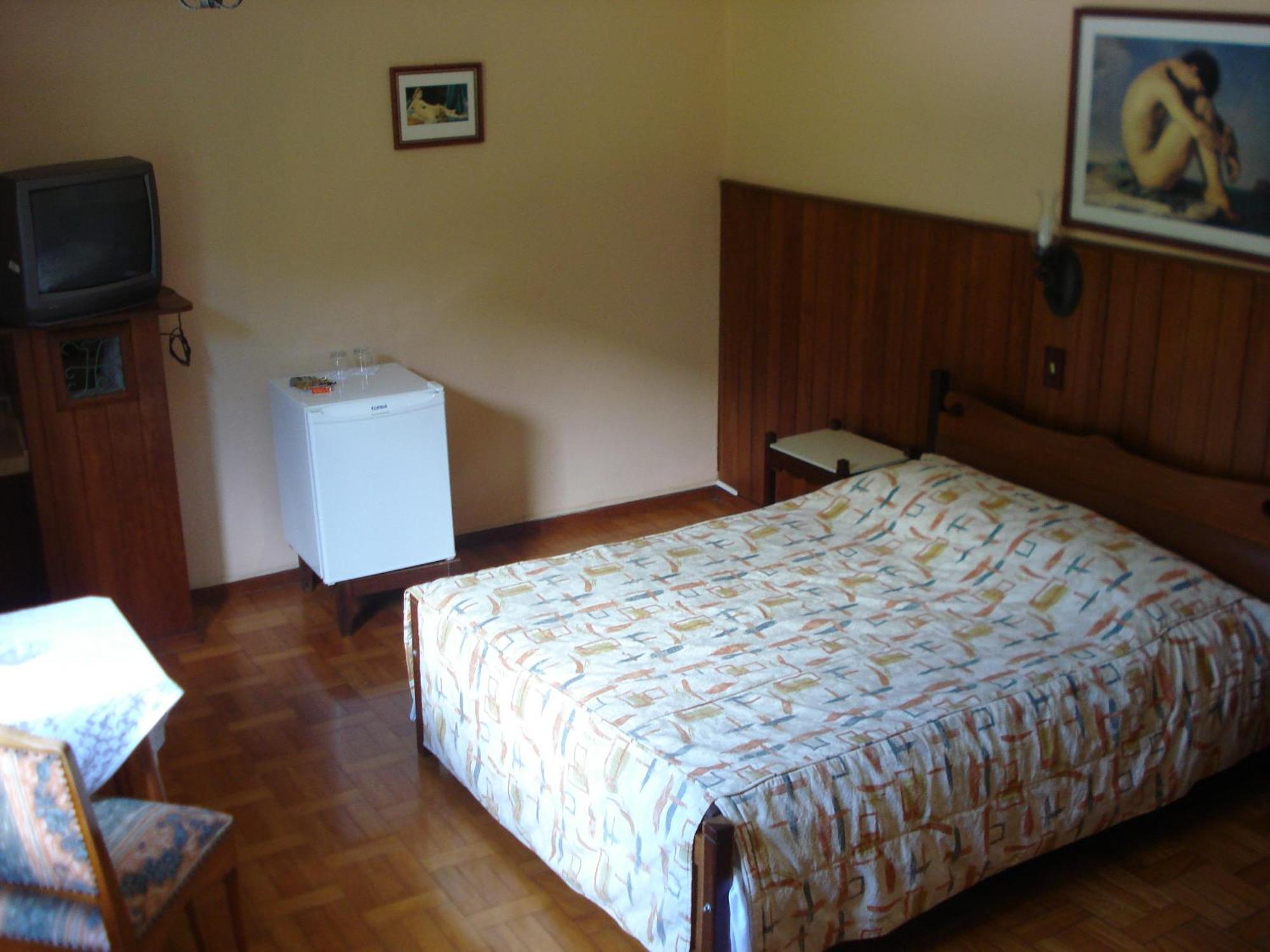 Hotel Bucsky Nova Friburgo Bilik gambar